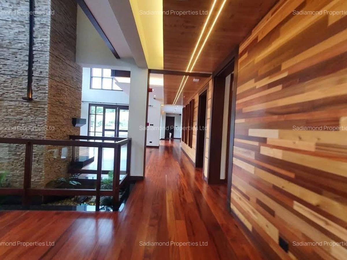 4 Bed House with Swimming Pool in Runda - 7