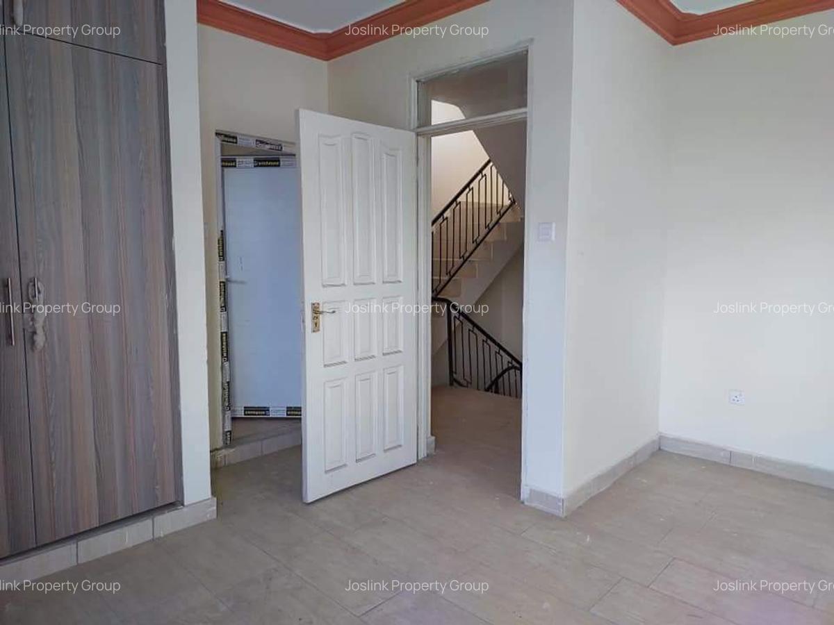 Serviced 3 Bed Apartment with En Suite in Mtwapa - 10