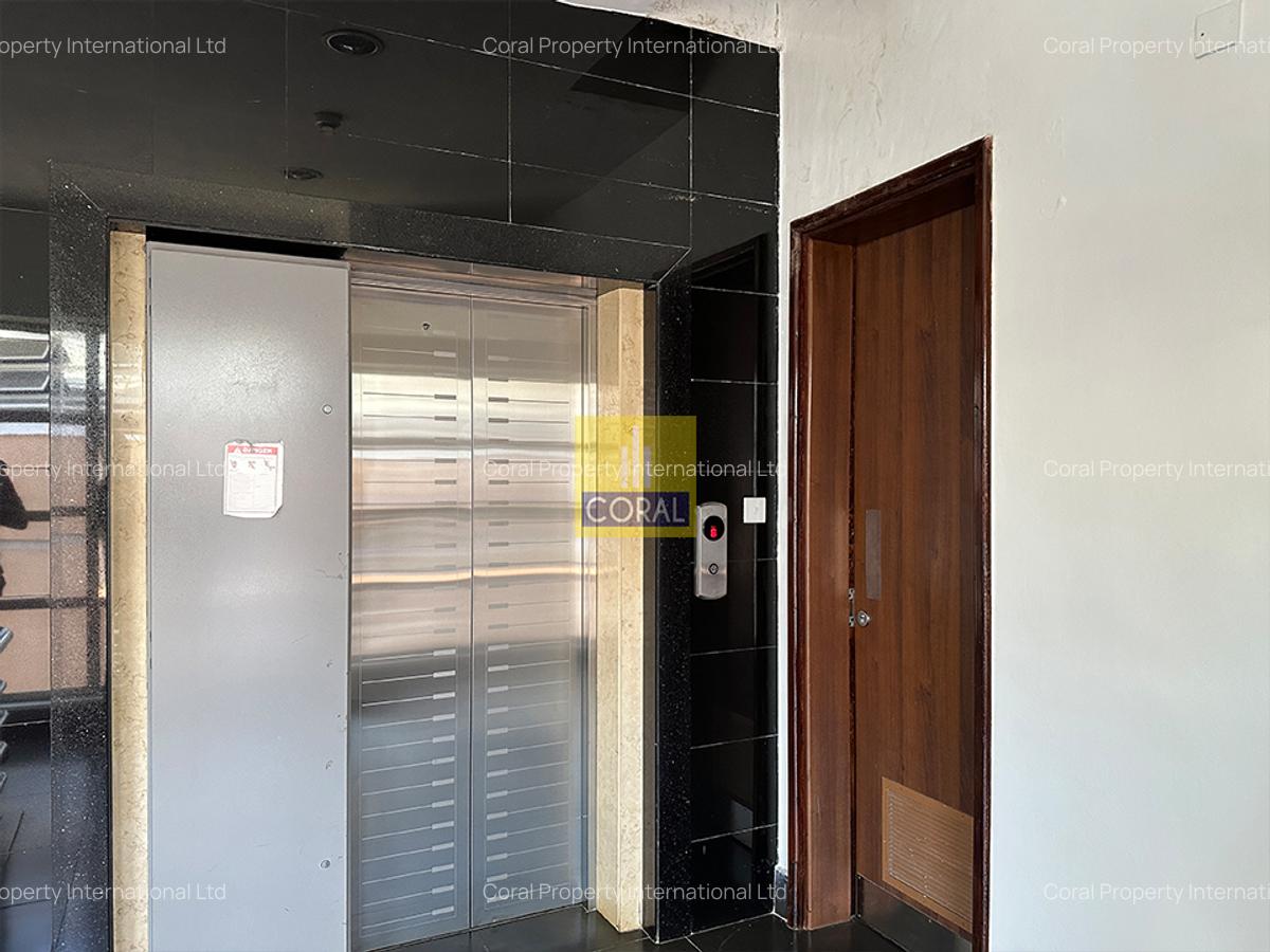 Office in Westlands Area - 17