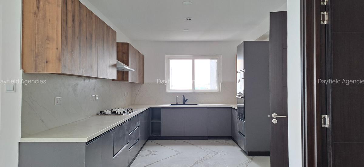 4 Bed Apartment with En Suite at General Mathenge - 3