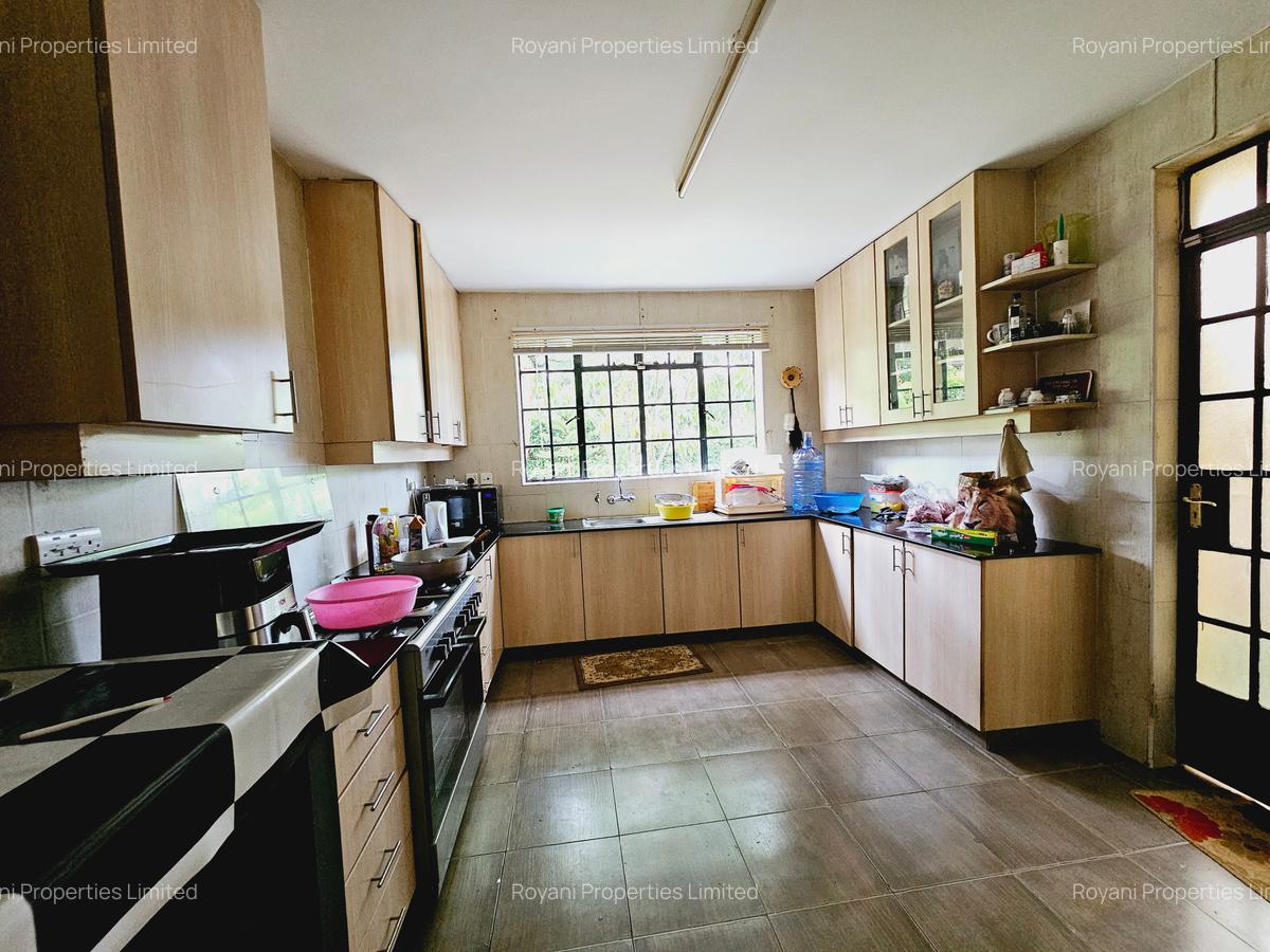 4 Bed House with En Suite in Kiambu Road - 3