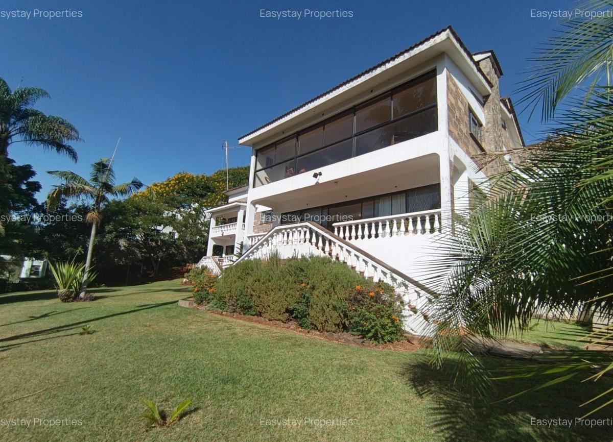 2 Bed House with En Suite in Nyari - 1