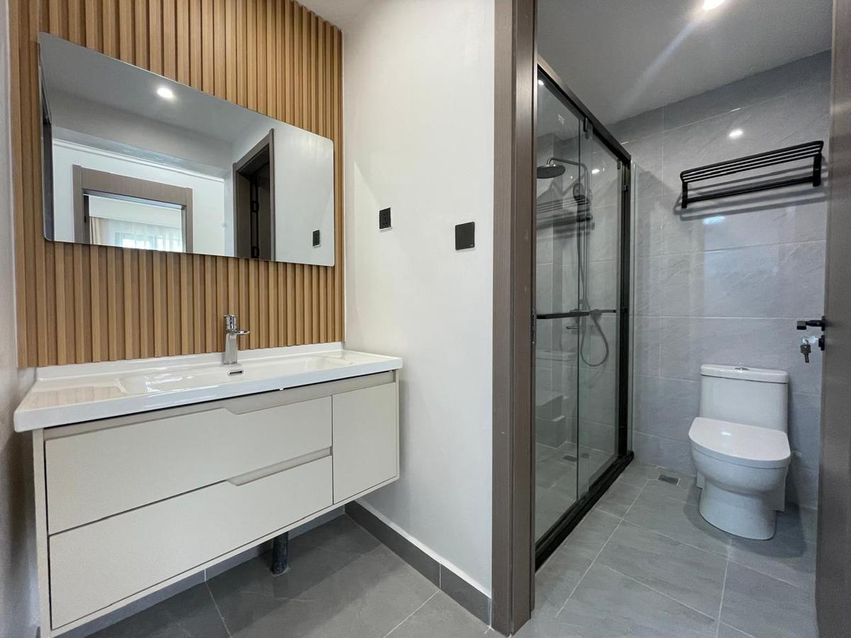 2 Bed Apartment with En Suite in Kilimani - 6