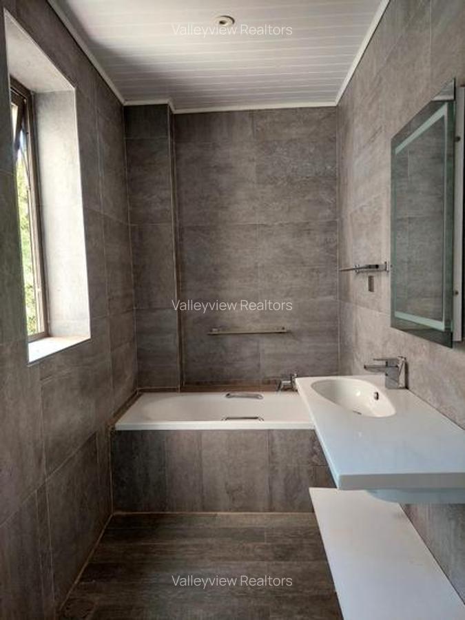 2 Bed Villa with En Suite at Kileleshwa - 8