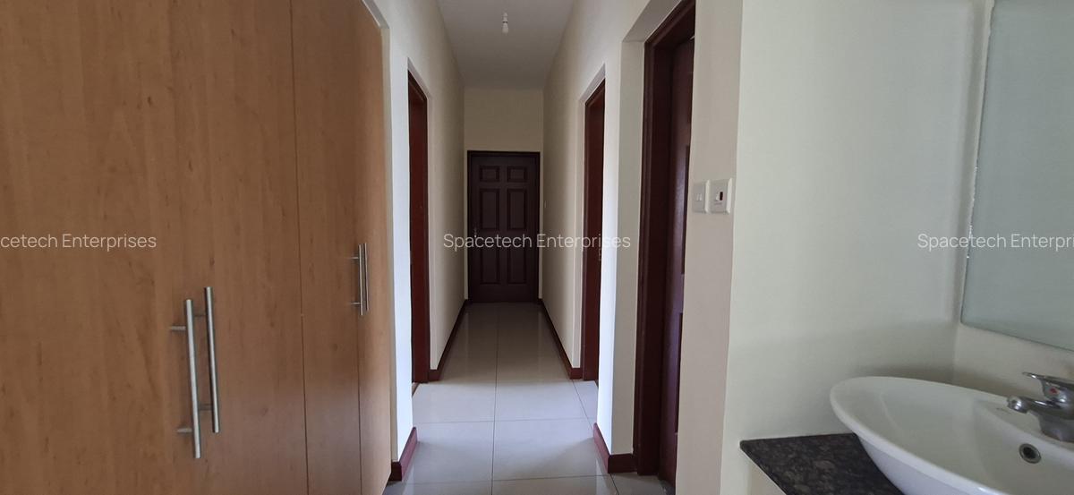 3 Bed Apartment with En Suite in Westlands Area - 9