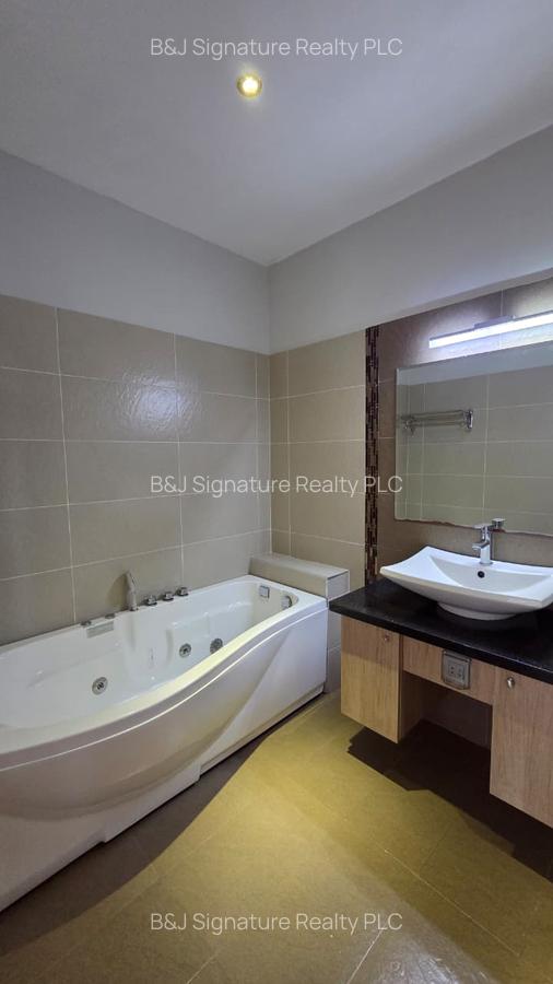 3 Bed Apartment with En Suite in Kileleshwa - 12