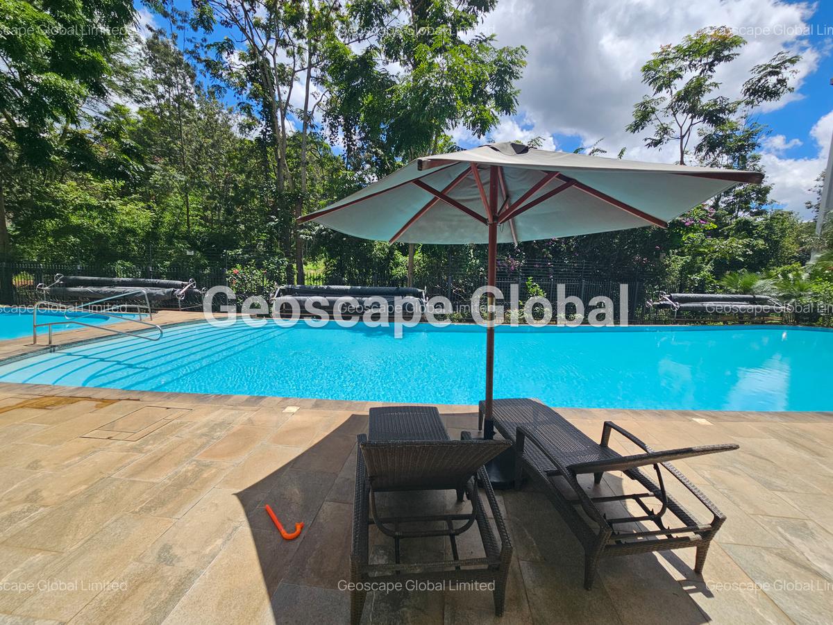 4 Bed Apartment with En Suite in Spring Valley - 2