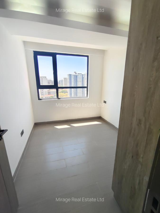 1 Bed Apartment with Gym in Kilimani - 14