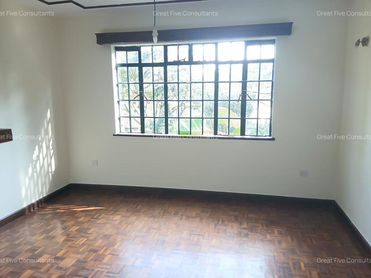 4 Bed Villa with Staff Quarters in Runda - 10