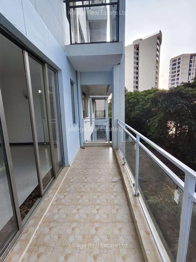 2 Bed Apartment with Swimming Pool in Kileleshwa - 8