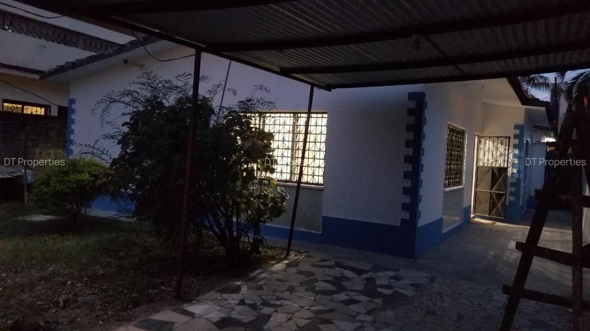 2 Bed House at Vescon - 10