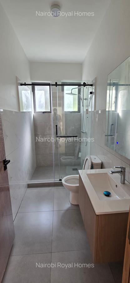 5 Bed Townhouse with En Suite at Convent Drive - 19