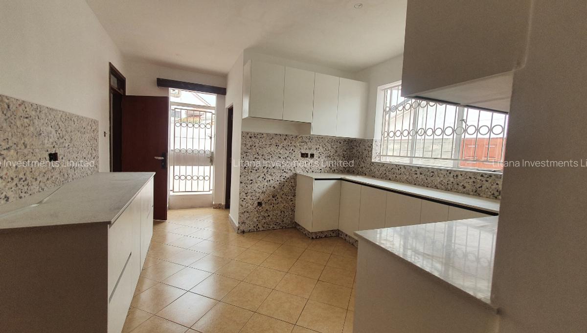 4 Bed House with Staff Quarters at Old Runda - 3