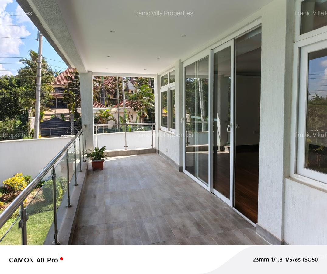 5 Bed House with En Suite at Runda - 14