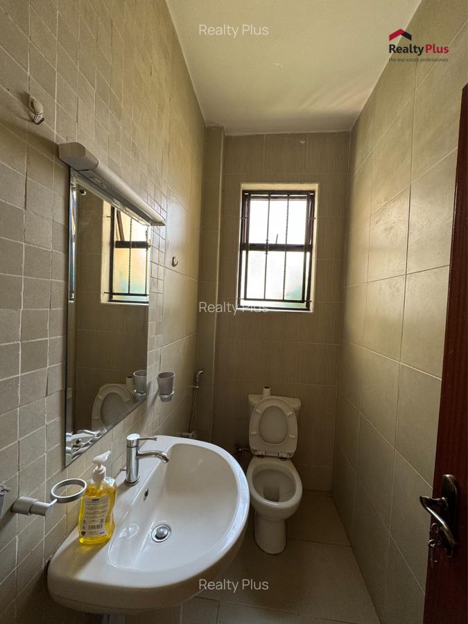 2 Bed Apartment with En Suite at Dennis Pritt Road - 6