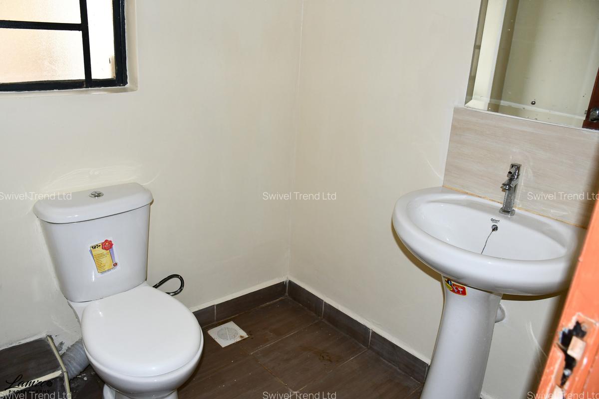 2 Bed Apartment with En Suite in Ruaka - 13