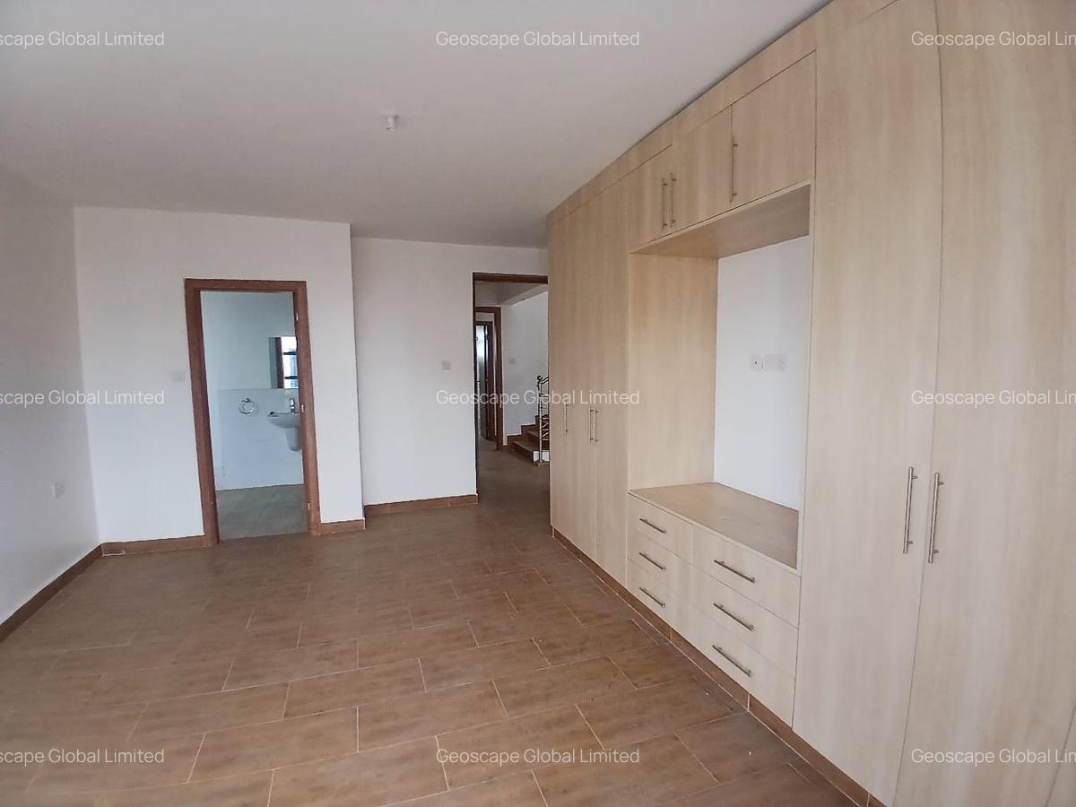 4 Bed House with En Suite in Ruiru - 4