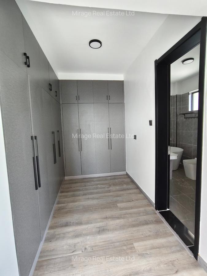 4 Bed Apartment with En Suite in Kileleshwa - 15