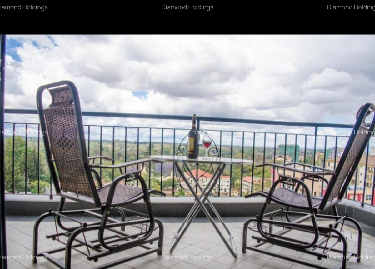 3 Bed Apartment with En Suite at Parklands - 4