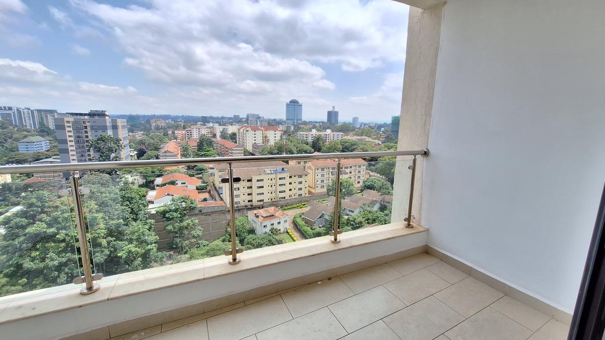 2 Bed Apartment with En Suite at Raphta Road - 7