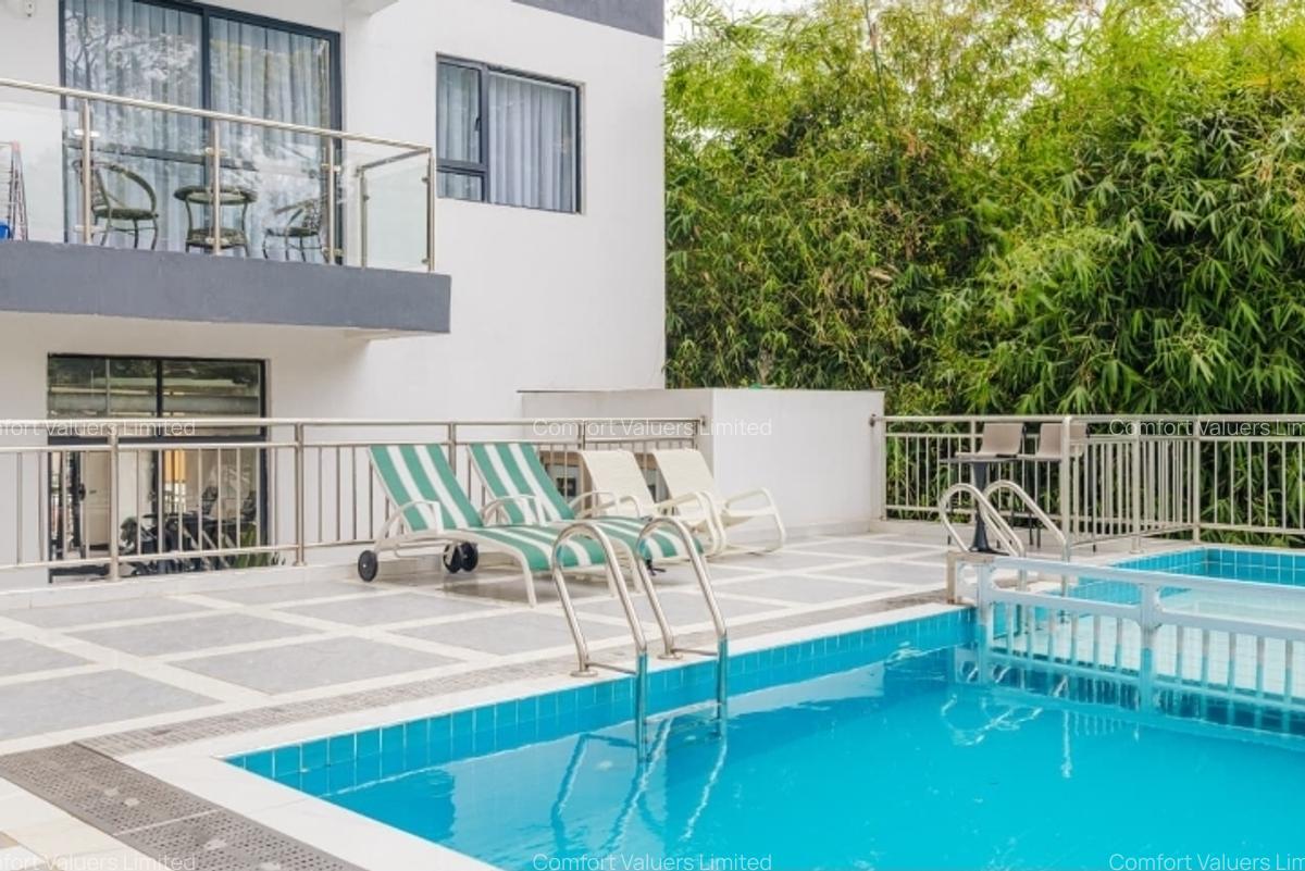 Serviced 2 Bed Apartment with En Suite at Westlands - 15