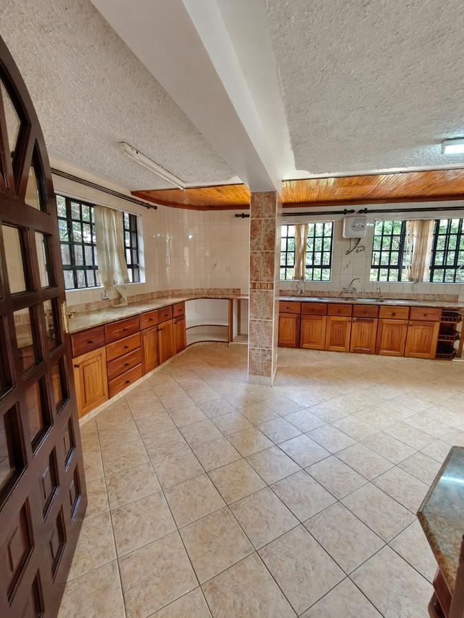 4 Bed Villa with En Suite at Karen - 12