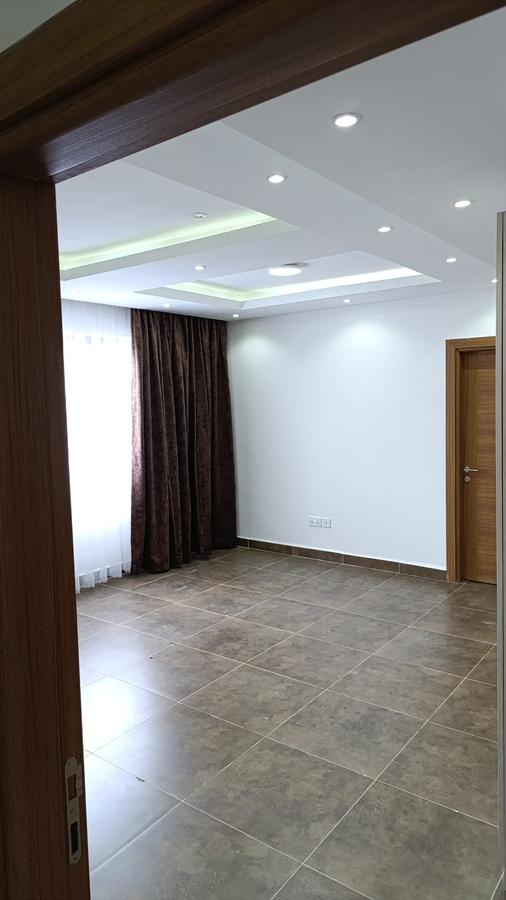 3 Bed Apartment with En Suite in Rhapta Road - 10