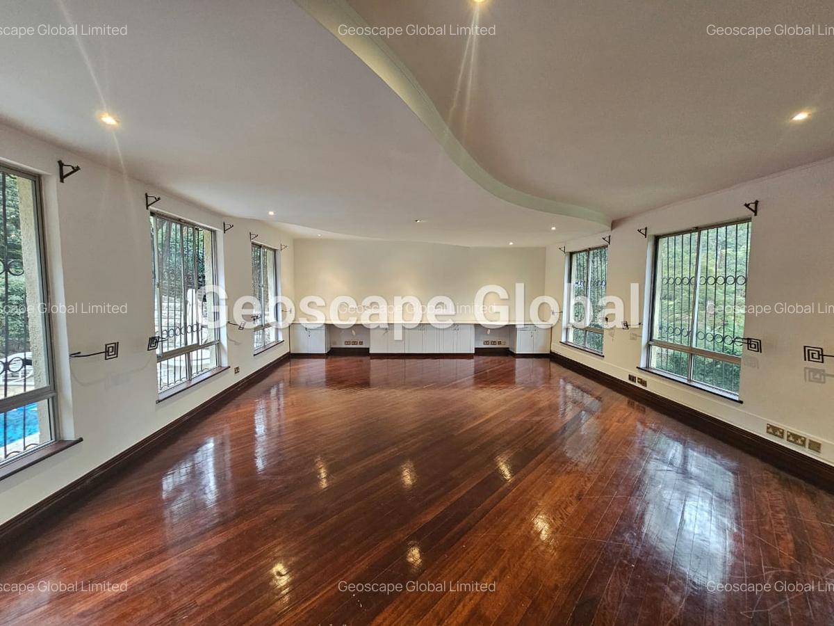 5 Bed House with En Suite in Muthaiga - 9