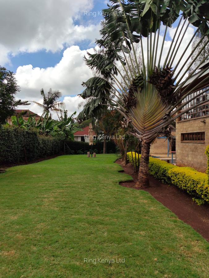 4 Bed House with En Suite in Runda - 17