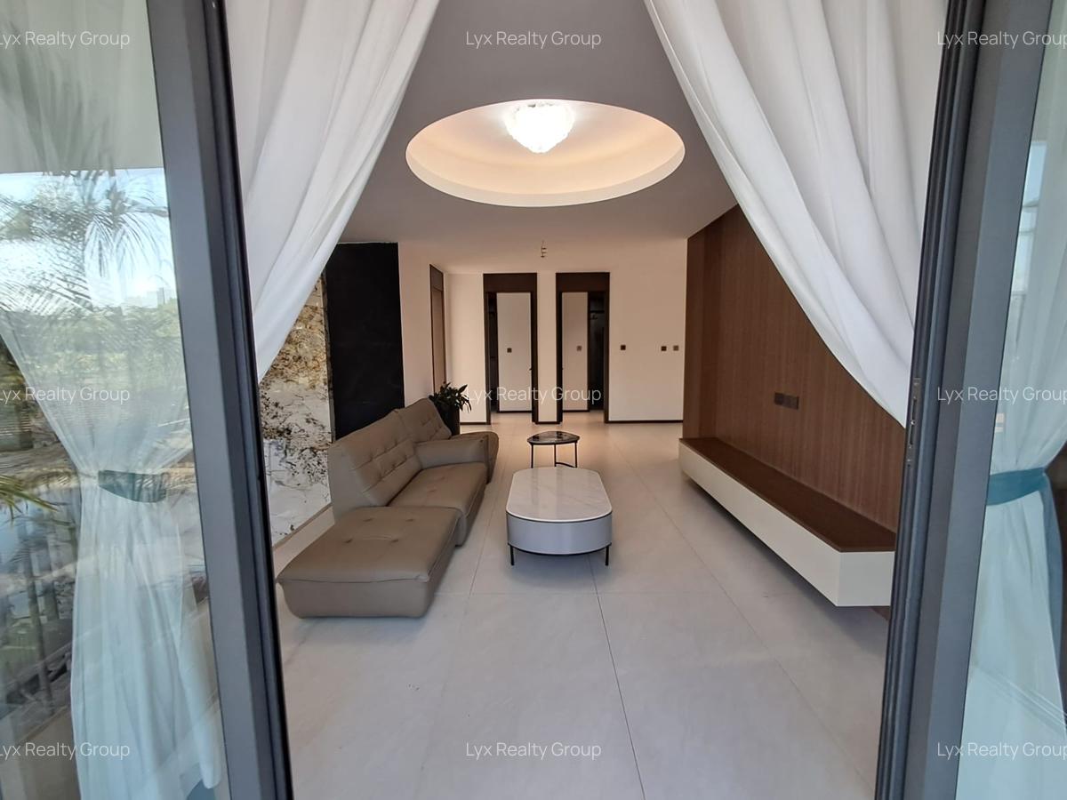 5 Bed Villa with En Suite in Lavington - 20