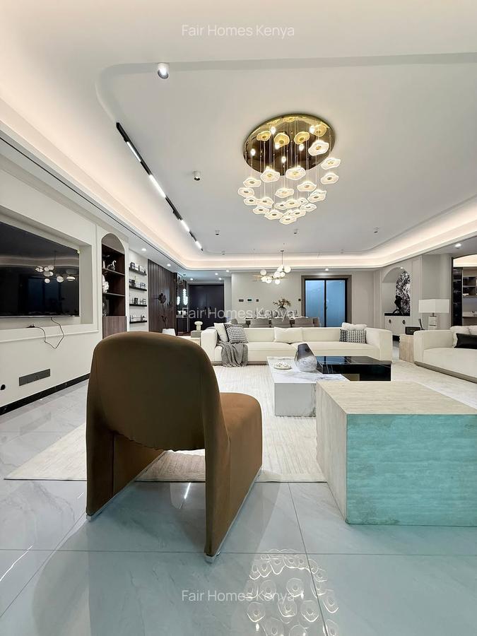 4 Bed Apartment with En Suite at Othaya Road - 16