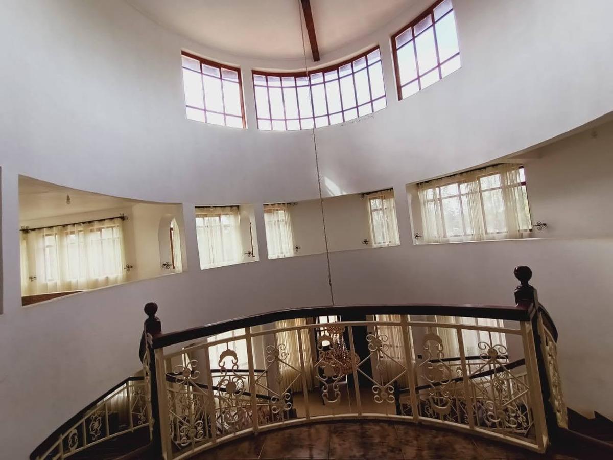 7 Bed House with En Suite in Karen - 13