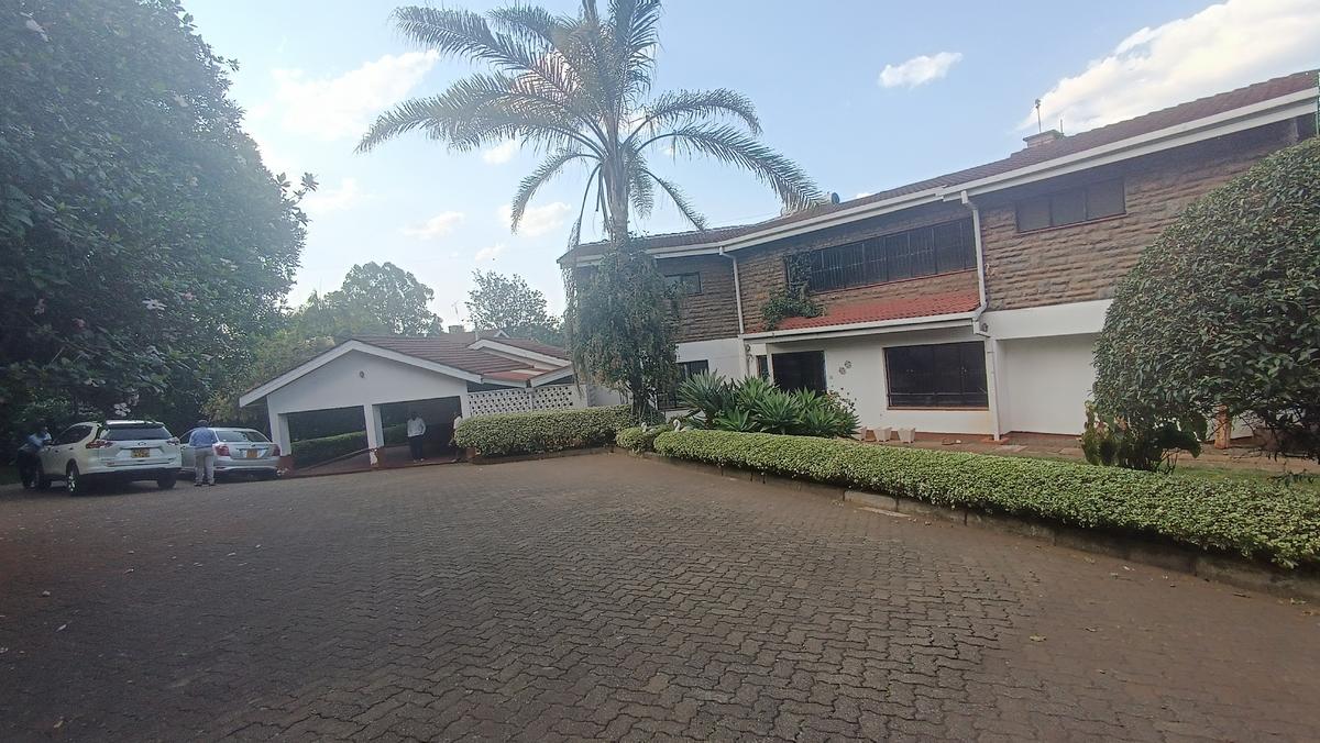 4 Bed House with En Suite at Off Unep Avenue - 3