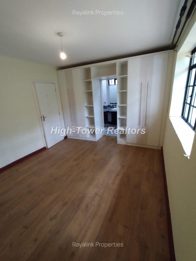 3 Bed House with En Suite at Marula - 18