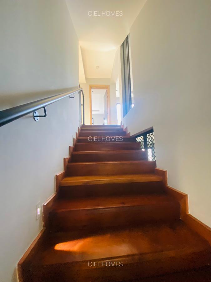 4 Bed Villa with En Suite at Jacaranda - 8