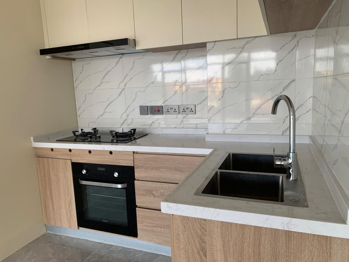 2 Bed Apartment with En Suite in Kilimani - 9