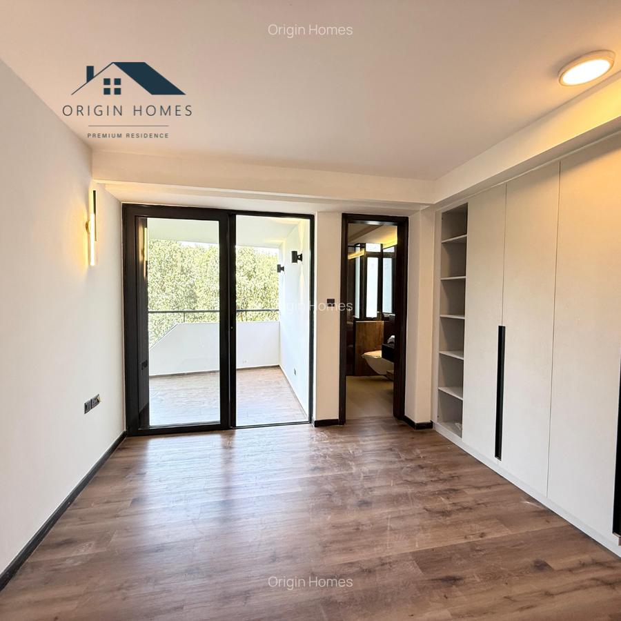 3 Bed Apartment with En Suite at Peponi Road - 8