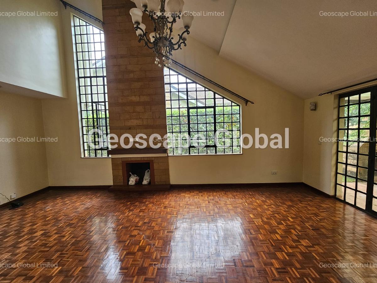 4 Bed Villa with En Suite in Kitisuru - 5