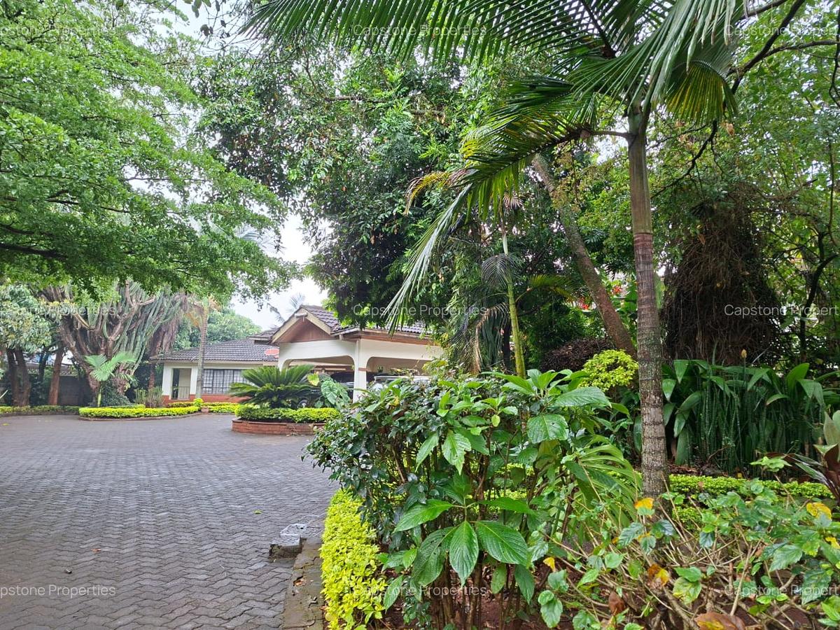 Furnished 2 Bed Apartment with En Suite in Rosslyn - 20