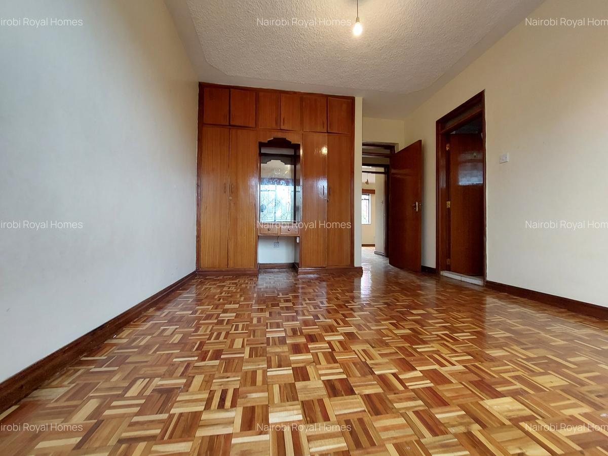 3 Bed Apartment with En Suite at Githunguri Road 5 - 7