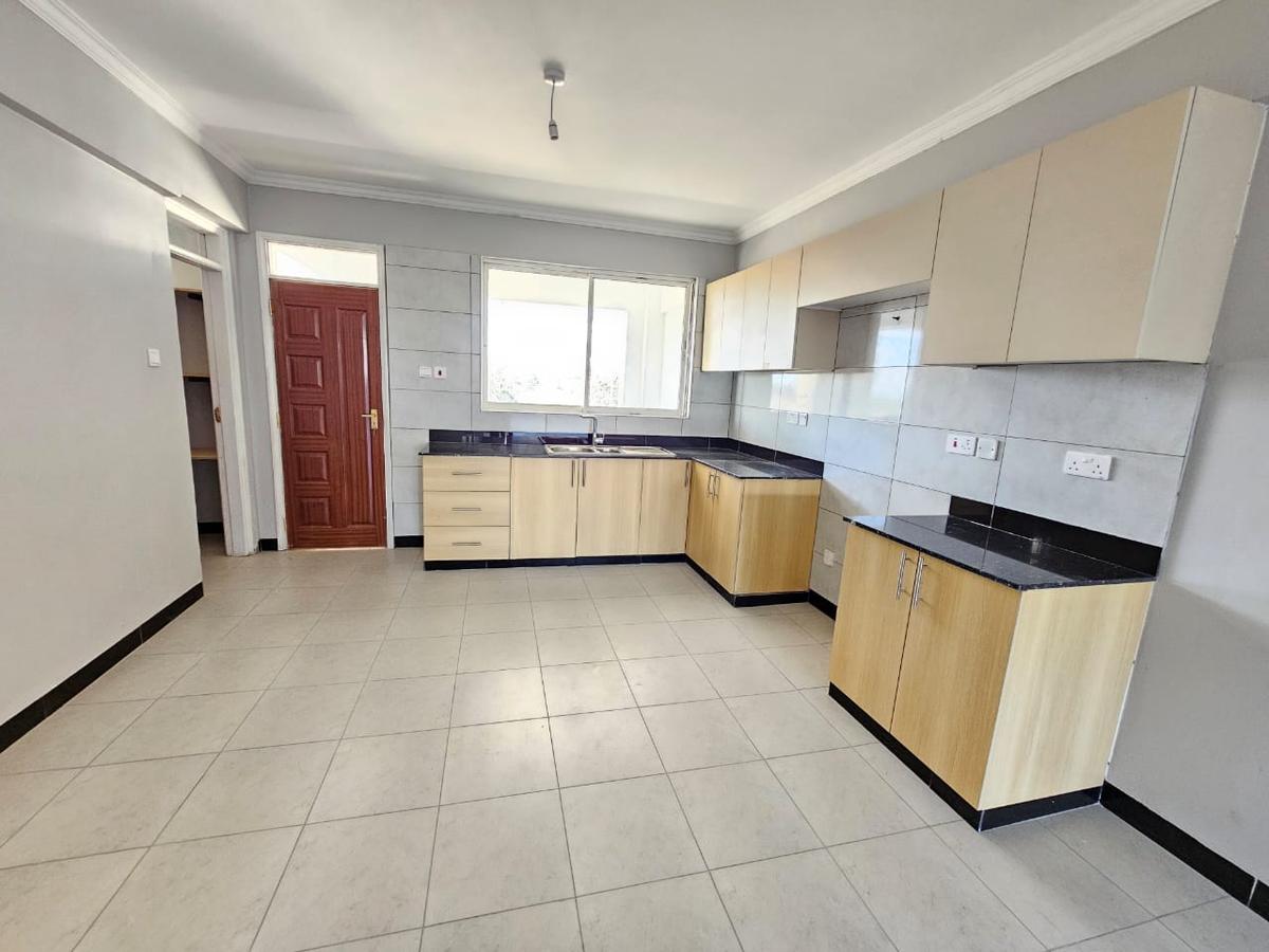 3 Bed Apartment with En Suite in Kileleshwa - 2