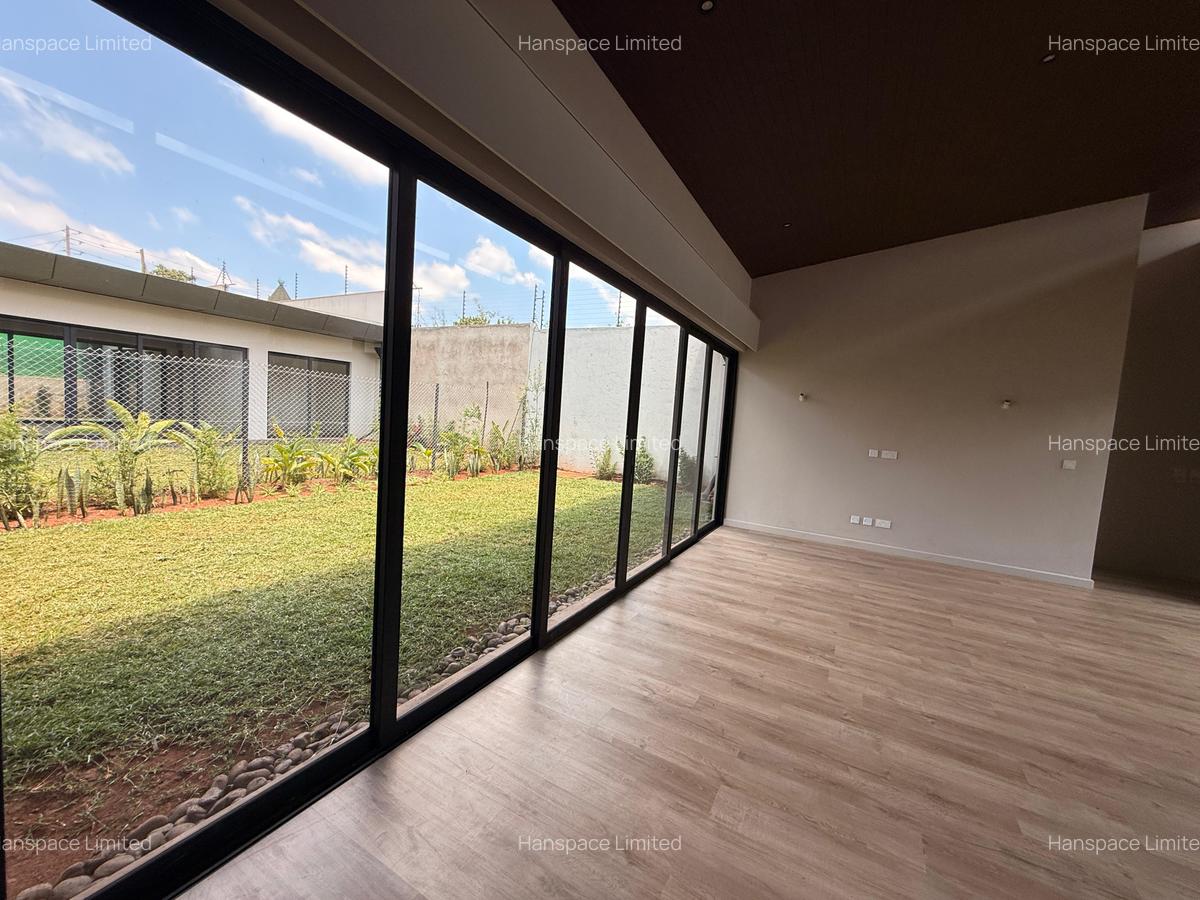 4 Bed Villa with En Suite in Kiambu Road - 3