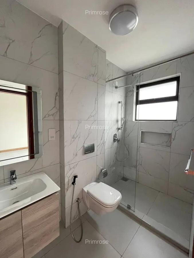 2 Bed Apartment in Kilimani - 3