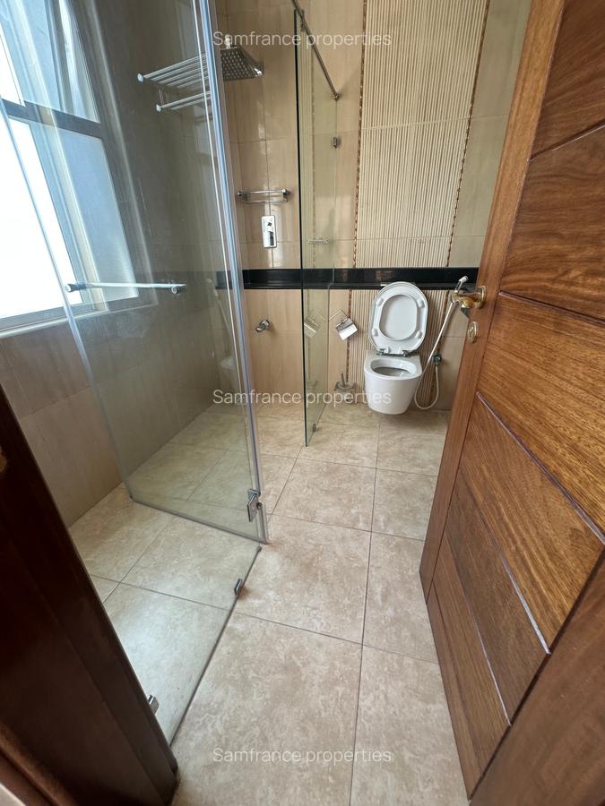 3 Bed Apartment with En Suite at Kenyatta Road - 7