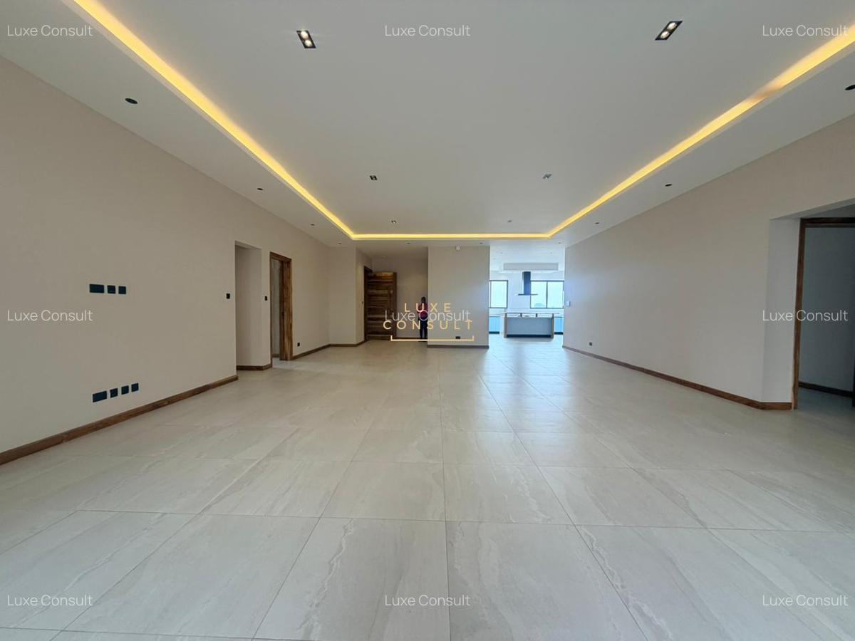 4 Bed Apartment with En Suite in Loresho - 3