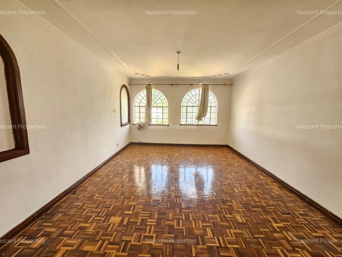 5 Bed House with En Suite in Loresho - 19