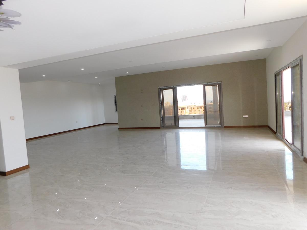 4 Bed Apartment with En Suite in Nyali Area - 18