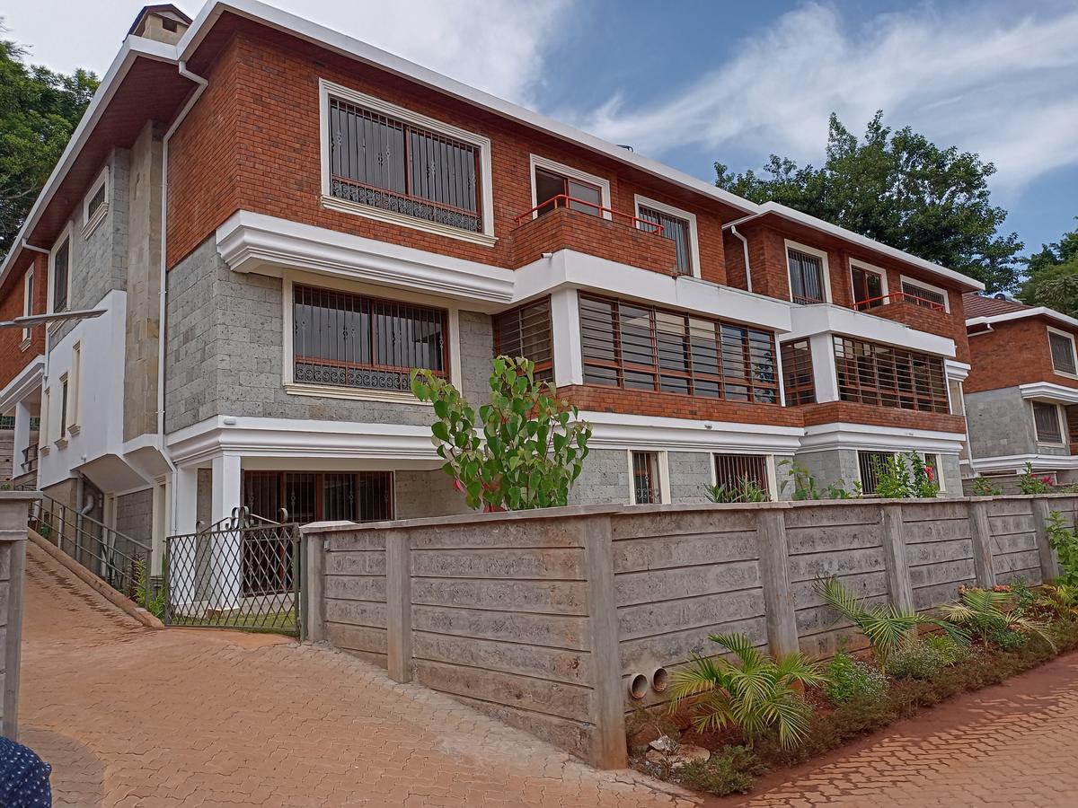 5 Bed House with En Suite at Kyuna - 2