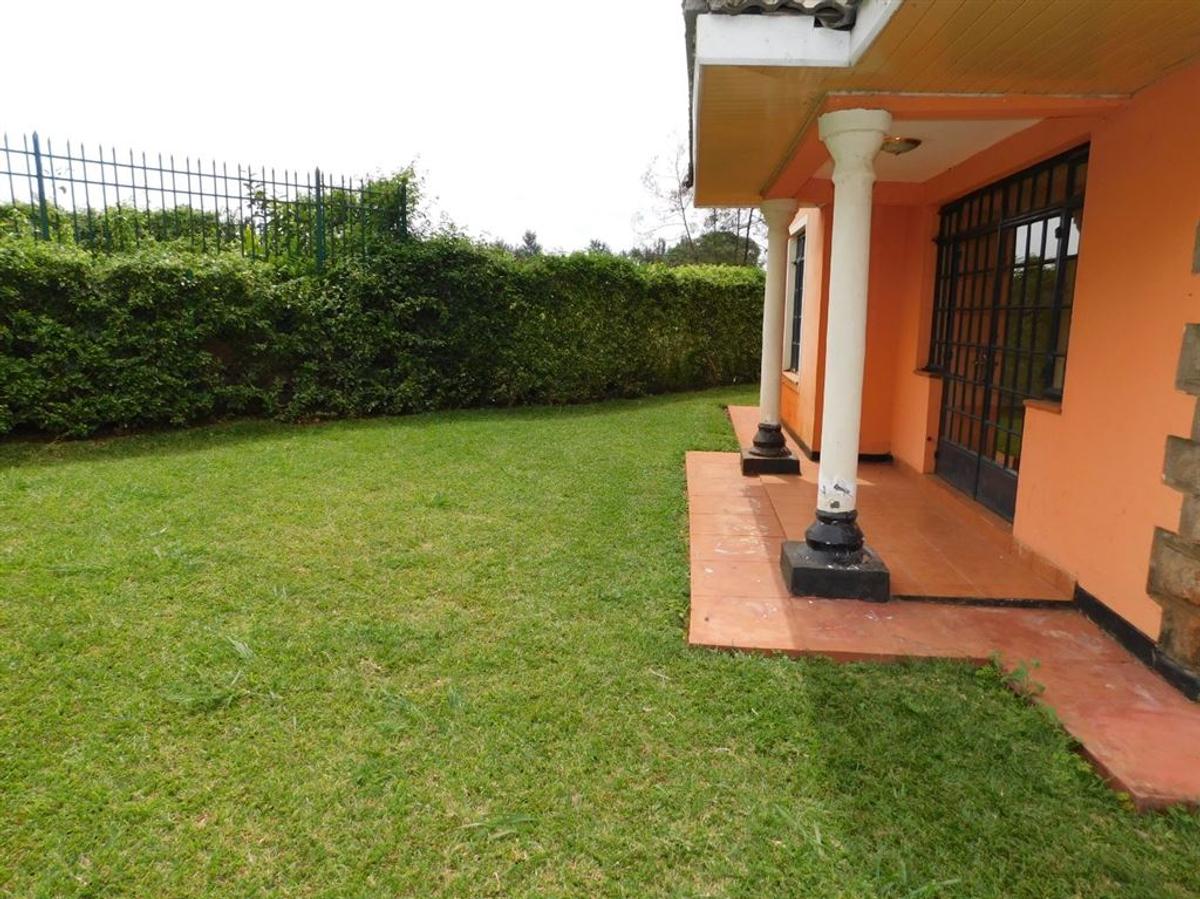 3 Bed House with En Suite at Fourways Junction - 16