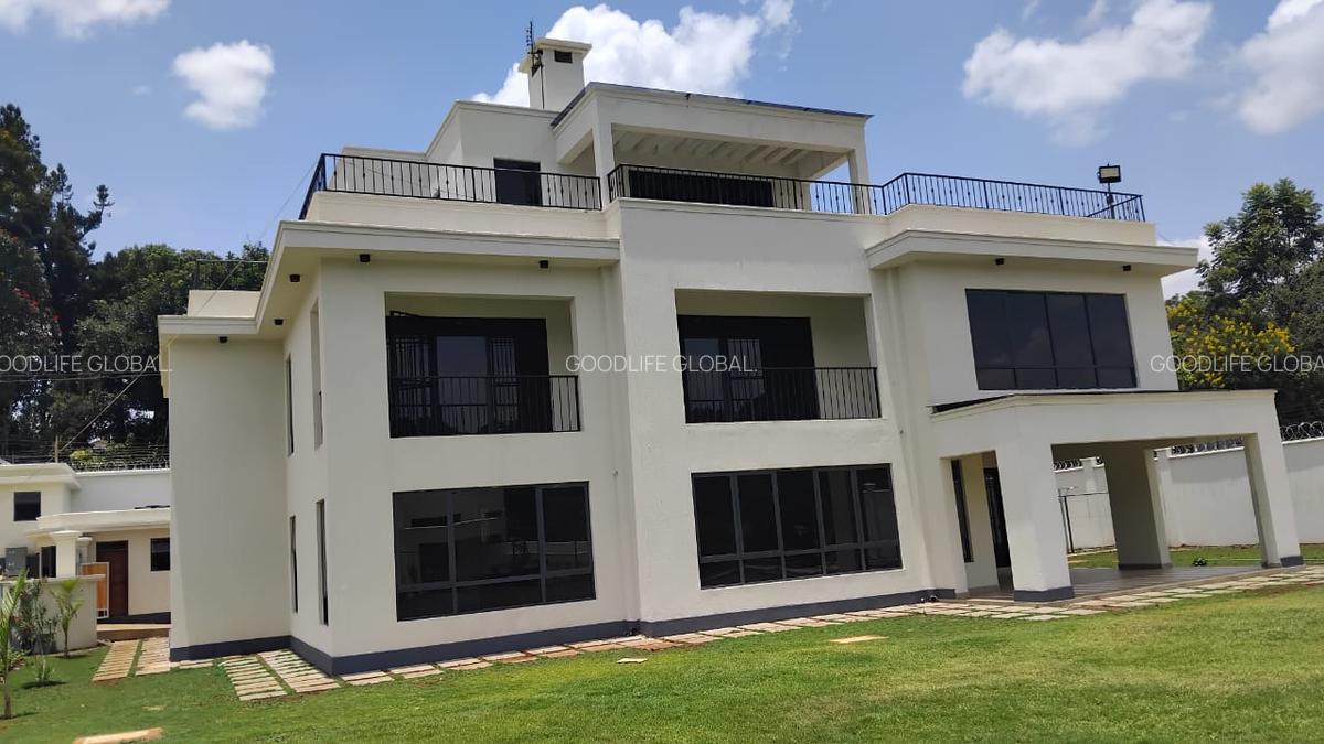 5 Bed House with En Suite at Loresho - 2